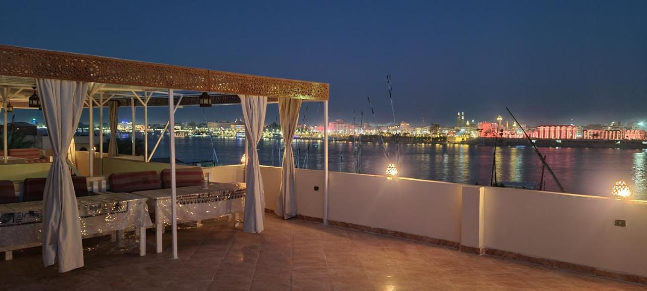 Senmut Luxory Apartments Екстер'єр фото